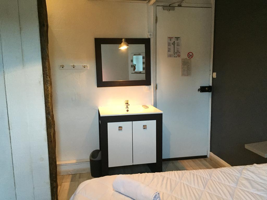 Hotel Restaurant Le 8 Mandelieu Eksteriør billede